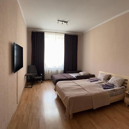 Апартаменти На Гнатюка 17 Lviv Exterior photo